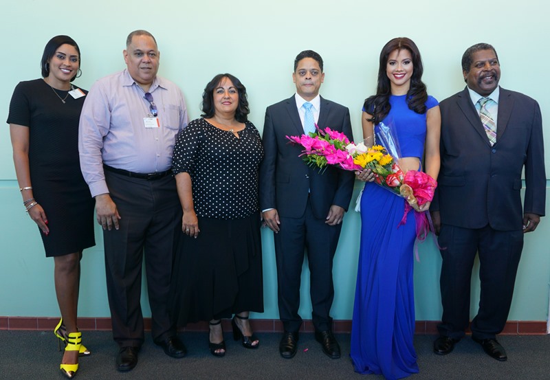 CTB i Coridja Stars Productions a yama Miss Universe Curaçao 2015, srta. Kanisha Sluis Bon Bini