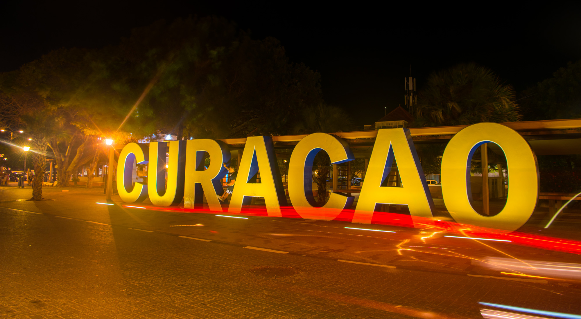 Ougùstùs 2022 a registrá 10% kresementu den kantidat di turista di estadia kompará ku ougùstùs 2019
