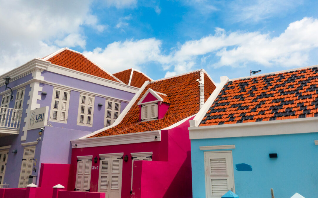 Kòrsou a yama bon biní na 79.387 turista di estadia na yanüari 2026