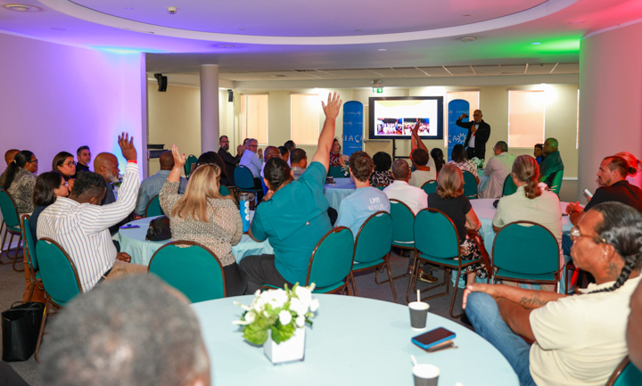 CTB ta presentá su plan di departamentu di produkto na stakeholders