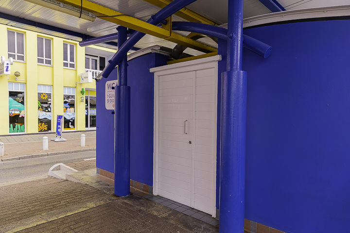 Public Restroom at the Punda Ferry Terminal Reopens